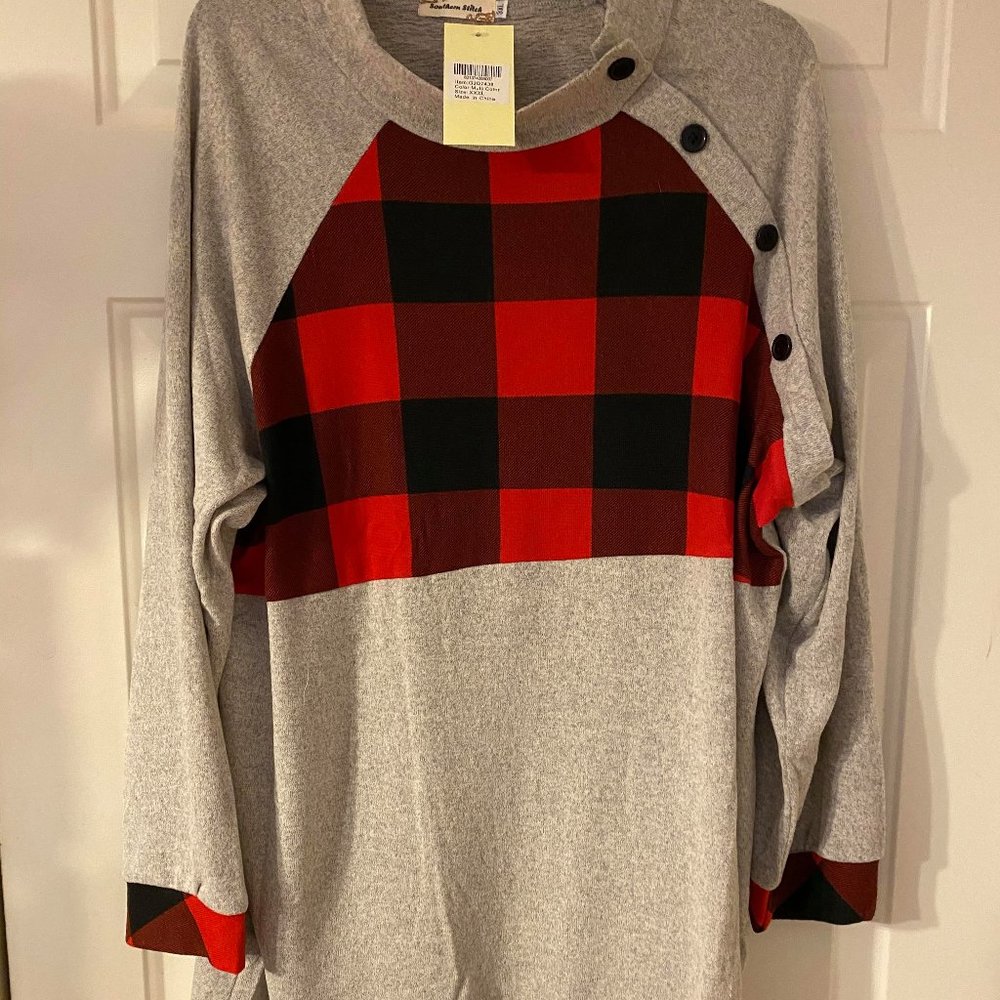 NWT 3XL Gray with Red Checker on Top